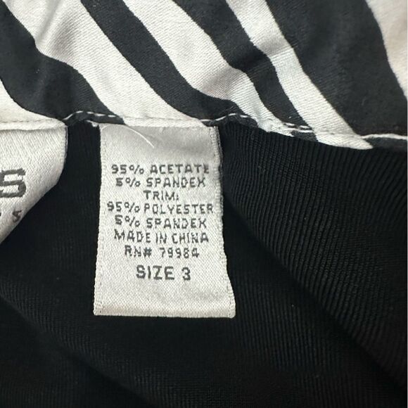 Chico's Travelers Blouse Shirt 3/4 Sleeve Soft Stretch Black White size 3 (XL) - Picture 5 of 9